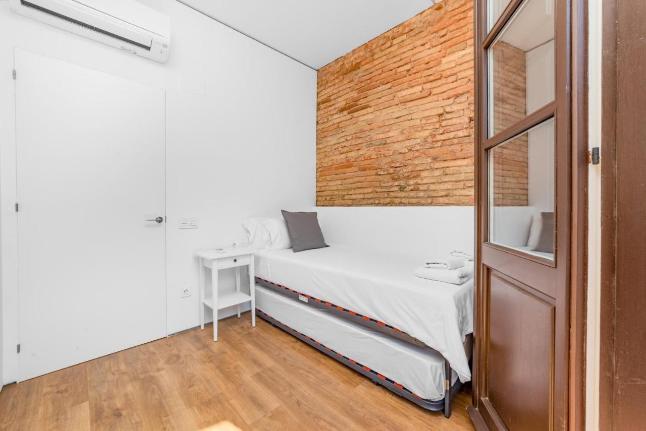 Sant Pau Ramblas Apartments Serennia Barselona Dış mekan fotoğraf
